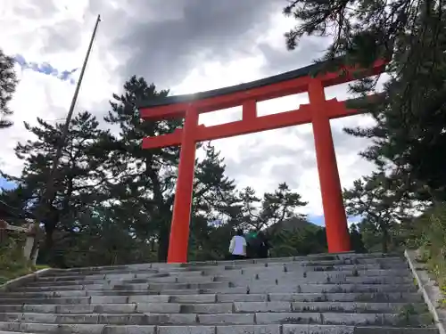 函館護國神社の鳥居