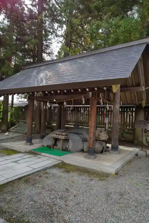 飛騨総社の手水舎