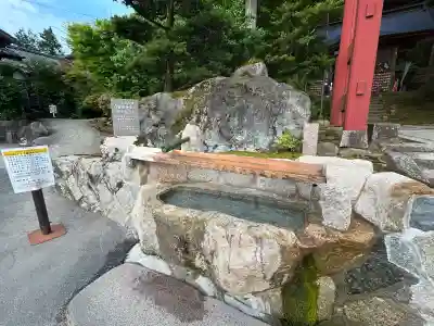 旦飯野神社(新潟県)