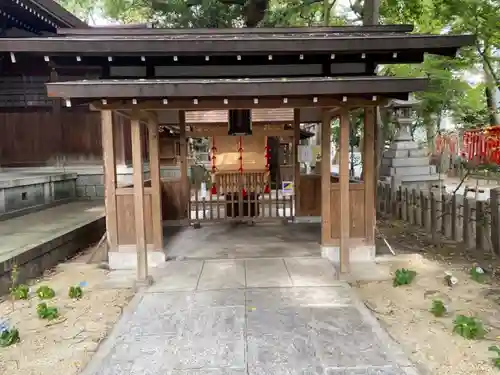 若宮八幡社の末社・摂社