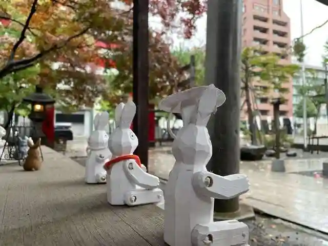 彌彦神社 (伊夜日子神社)の像