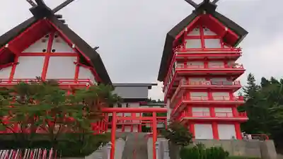 宝徳山稲荷大社の本殿・本堂