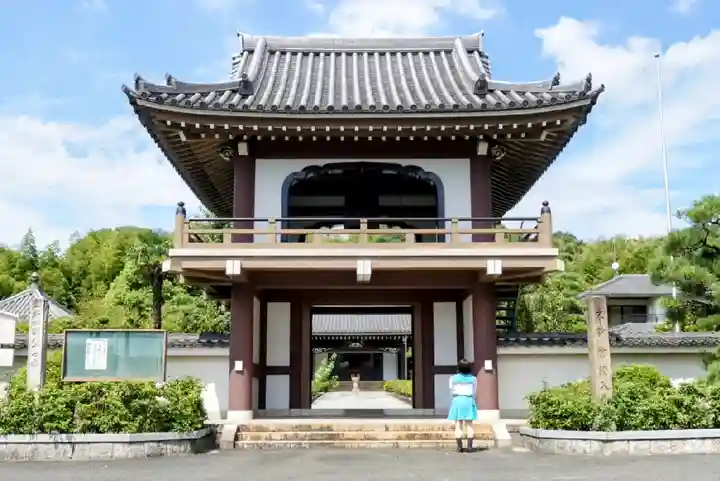 長寿寺の山門・神門