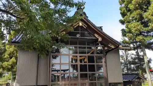 四ツ柱神社の本殿・本堂