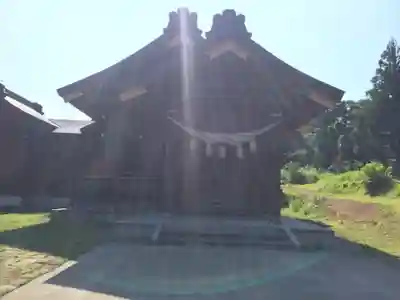 居多神社の本殿・本堂