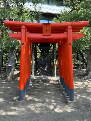 白浜稲荷神社(東京都)