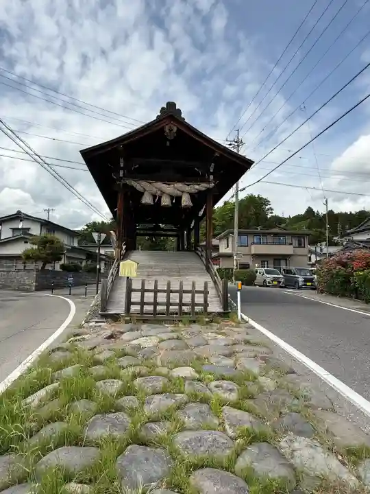 諏訪大社下社春宮(長野県)