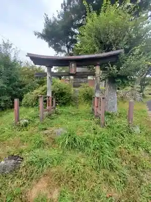 諏訪神社(真田本城跡)の鳥居