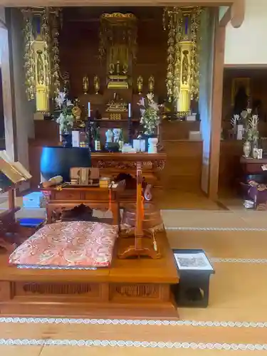 本城寺の本殿・本堂