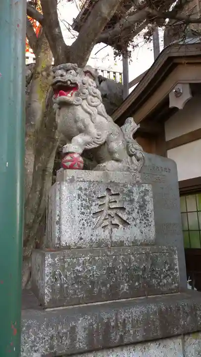 高尾山薬王院の狛犬