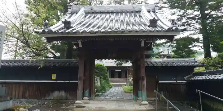 空念寺の山門・神門