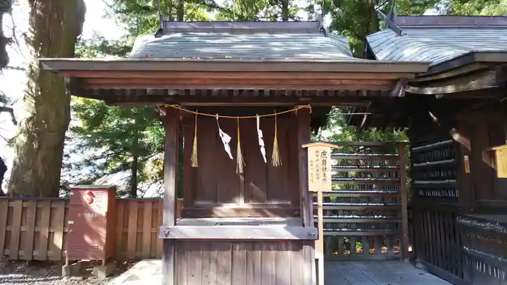 諏訪大社下社秋宮の末社・摂社