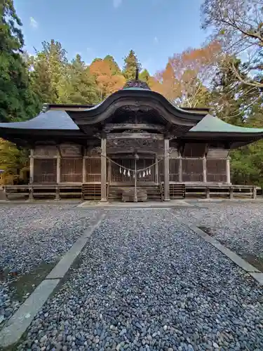 木幡山隠津島神社(二本松市)の本殿・本堂