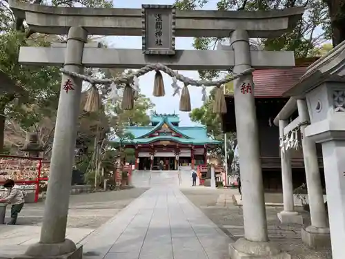 多摩川浅間神社の鳥居