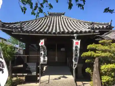 観音寺の本殿・本堂