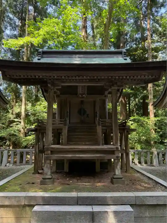 彌彦神社(新潟県)