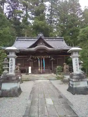 岡太神社の本殿・本堂