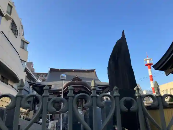 妙遠寺の{uncategorized: "未分類", other: "その他", undefined: "問題あり", building: "その他建物", grave: "お墓", sacred_gate: "鳥居", guardian: "狛犬", statue: "像", buddha: "仏像", history: "歴史", nature: "自然", garden: "庭園", animal: "動物", pagoda: "塔", temizu: "手水舎", mountain_gate: "山門・神門", sanctuary: "本殿・本堂", subordinate: "末社・摂社", art: "芸術", scenery: "景色", jizo: "地蔵", ema: "絵馬", goshuin: "御朱印", omikuji: "おみくじ", items: "授与品その他", amulet: "お守り", goshuincho: "御朱印帳", eats: "食事", festival: "お祭り", votive_dance: "神楽", shichigosan: "七五三参", wedding: "結婚式", experience: "体験その他", initially: "初詣", around: "周辺", anti_infection: "感染症対策"}