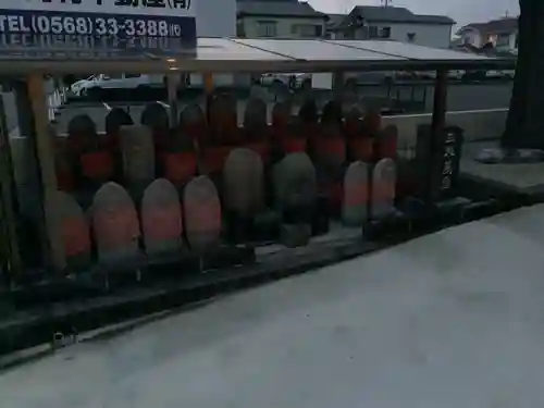 維摩寺の末社・摂社