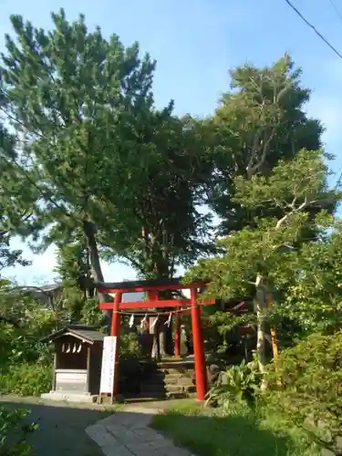 由比若宮（元鶴岡八幡宮）の鳥居