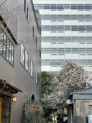 栄寿寺の{uncategorized: "未分類", other: "その他", undefined: "問題あり", building: "その他建物", grave: "お墓", sacred_gate: "鳥居", guardian: "狛犬", statue: "像", buddha: "仏像", history: "歴史", nature: "自然", garden: "庭園", animal: "動物", pagoda: "塔", temizu: "手水舎", mountain_gate: "山門・神門", sanctuary: "本殿・本堂", subordinate: "末社・摂社", art: "芸術", scenery: "景色", jizo: "地蔵", ema: "絵馬", goshuin: "御朱印", omikuji: "おみくじ", items: "授与品その他", amulet: "お守り", goshuincho: "御朱印帳", eats: "食事", festival: "お祭り", votive_dance: "神楽", shichigosan: "七五三参", wedding: "結婚式", experience: "体験その他", initially: "初詣", around: "周辺", anti_infection: "感染症対策"}