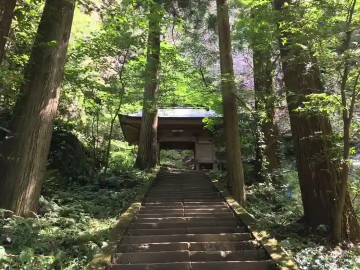 壇鏡神社の山門・神門