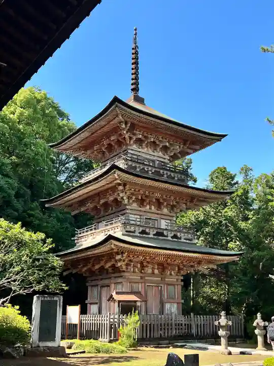 岩殿山安楽寺(吉見観音)の塔