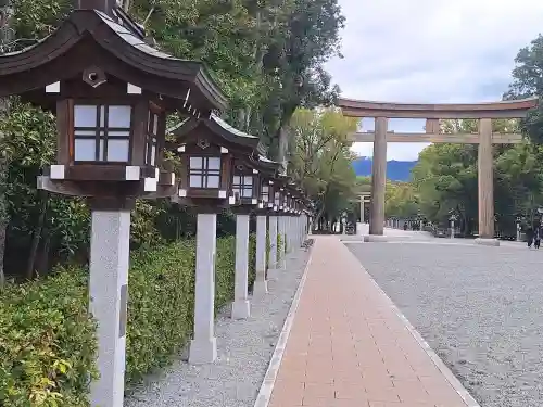 橿原神宮の{uncategorized: "未分類", other: "その他", undefined: "問題あり", building: "その他建物", grave: "お墓", sacred_gate: "鳥居", guardian: "狛犬", statue: "像", buddha: "仏像", history: "歴史", nature: "自然", garden: "庭園", animal: "動物", pagoda: "塔", temizu: "手水舎", mountain_gate: "山門・神門", sanctuary: "本殿・本堂", subordinate: "末社・摂社", art: "芸術", scenery: "景色", jizo: "地蔵", ema: "絵馬", goshuin: "御朱印", omikuji: "おみくじ", items: "授与品その他", amulet: "お守り", goshuincho: "御朱印帳", eats: "食事", festival: "お祭り", votive_dance: "神楽", shichigosan: "七五三参", wedding: "結婚式", experience: "体験その他", initially: "初詣", around: "周辺", anti_infection: "感染症対策"}
