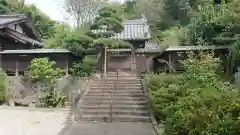 天沢寺（天澤寺）の山門