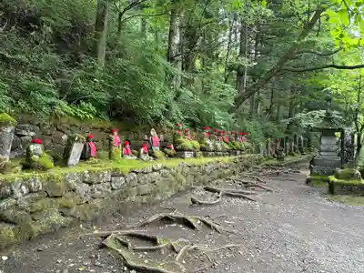 慈雲寺（並び地蔵　化け地蔵）(栃木県)