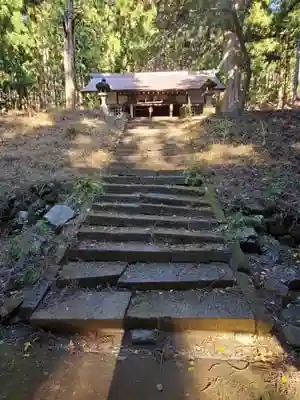 栗生神社の建物その他