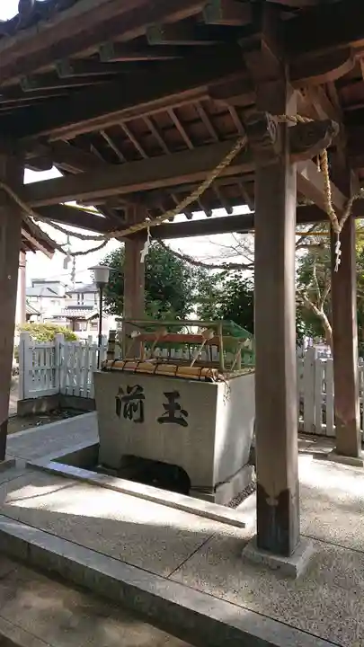七所神社の手水舎