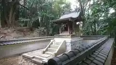 尾津神社の本殿