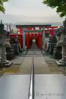 小泉稲荷神社の鳥居