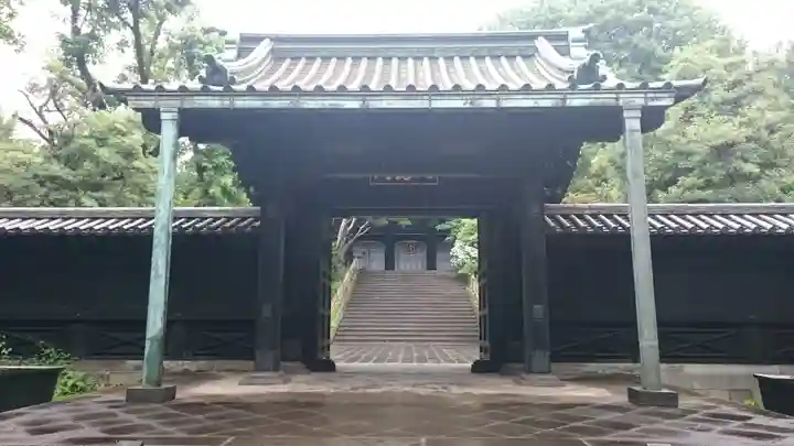 湯島聖堂の山門・神門