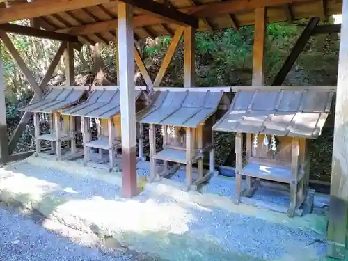 八幡神社（切山八幡神社）の末社・摂社