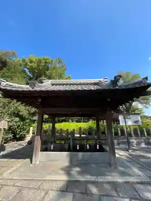 城南宮の手水舎