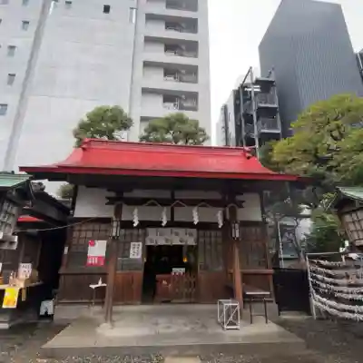 羽衣町厳島神社（関内厳島神社・横浜弁天）の{uncategorized: "未分類", other: "その他", undefined: "問題あり", building: "その他建物", grave: "お墓", sacred_gate: "鳥居", guardian: "狛犬", statue: "像", buddha: "仏像", history: "歴史", nature: "自然", garden: "庭園", animal: "動物", pagoda: "塔", temizu: "手水舎", mountain_gate: "山門・神門", sanctuary: "本殿・本堂", subordinate: "末社・摂社", art: "芸術", scenery: "景色", jizo: "地蔵", ema: "絵馬", goshuin: "御朱印", omikuji: "おみくじ", items: "授与品その他", amulet: "お守り", goshuincho: "御朱印帳", eats: "食事", festival: "お祭り", votive_dance: "神楽", shichigosan: "七五三参", wedding: "結婚式", experience: "体験その他", initially: "初詣", around: "周辺", anti_infection: "感染症対策"}
