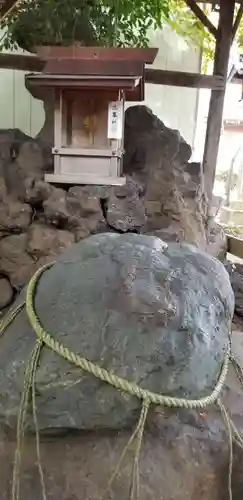 小岩神社の末社・摂社