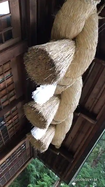 諏訪大社下社春宮の本殿・本堂