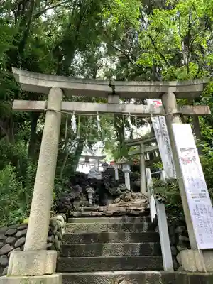 多摩川浅間神社の鳥居