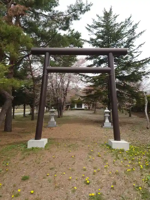 富岡神社の鳥居