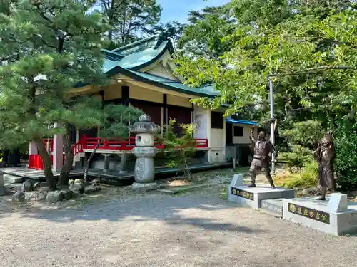 元城町東照宮の建物その他