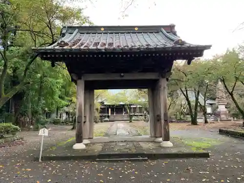 富士山法華本門寺根源の山門