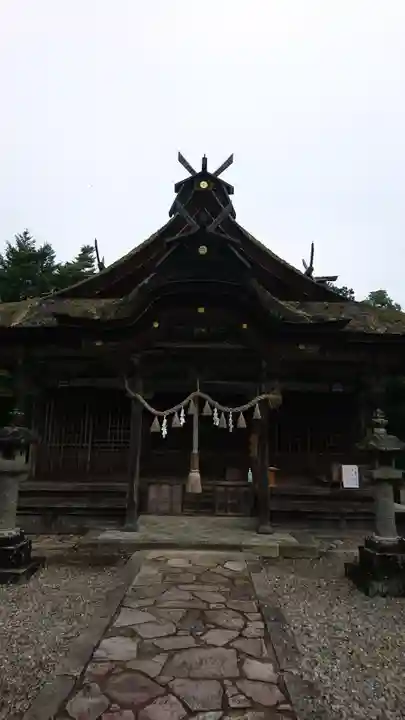 柏原八幡宮の本殿・本堂