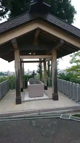 御嶽三吉神社の手水舎
