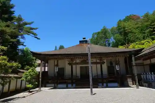 本覚院の本殿・本堂