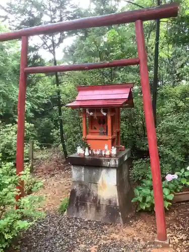 玉野御嶽神社の末社・摂社