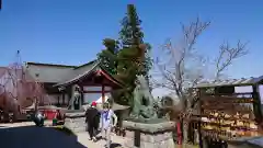 武蔵御嶽神社の狛犬