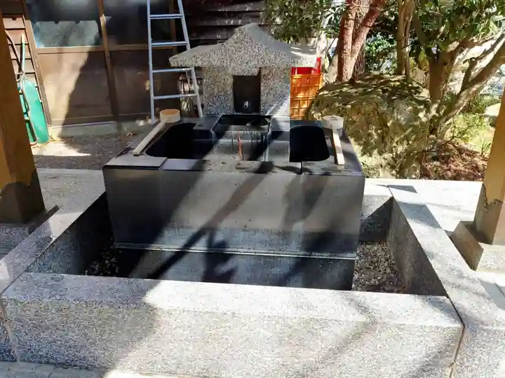 石森稲荷神社の手水舎